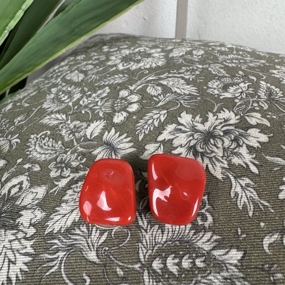 Retro Red Pop Eclectic Grandma Bold Vintage Mid Century Red Clip On Earrings - Picture 4 of 4